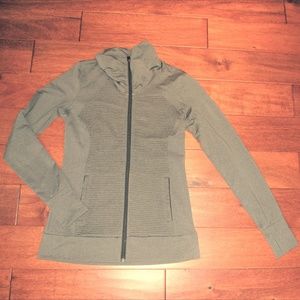 Athleta Small Zip-up Jacket